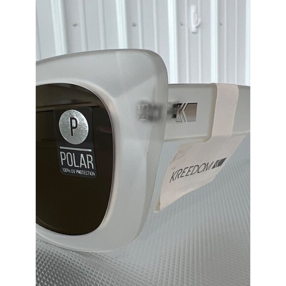 Kreedom Polarized Cat Eye Sunglasses UV Protection Fashion Eyewear Modern NEW - Picture 3 of 7